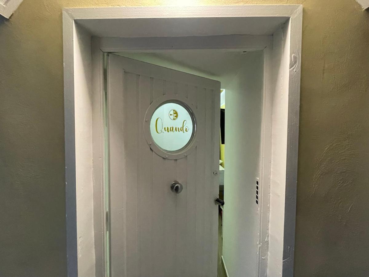 Yes I Know My Room - Mini Room Martiri 나폴리 외부 사진